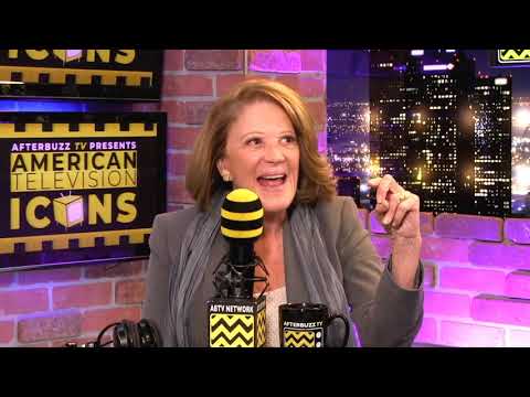 Linda Lavin  on Performing with Dean Martin