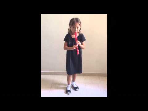eMuse competition video - Mila Kitamura, recorder, 5 years old - Japan