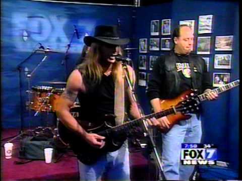 Momma, Zak Perry Band on Fox News 2006.mpg