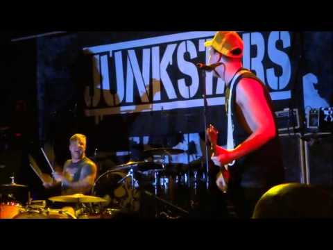 Junkstars - "Romance of death" [HD] (Madrid 15-11-2015)