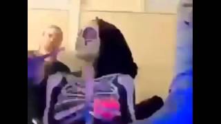 Bastidores do clipe &quot;Zombie Barbie&quot;