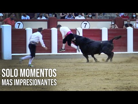 Toros Bravos MOMENTOS mas IMPRESIONANTES del año 2021# PRIMERA PARTE