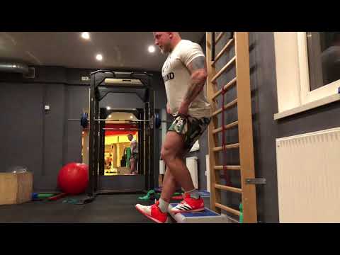 Ramię pierścień Signet Ćwiczenia w celu wzmocnienia triceps na rękę