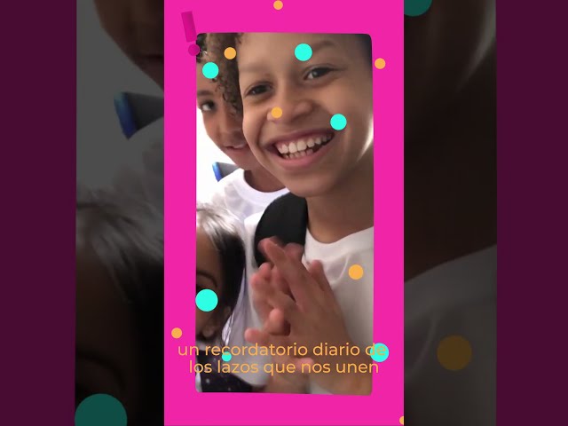 Vídeo relacionado con NUOM 40 piezas de pulseras de neón de los años 80 - pulseras brillantes, bandas de goma, pulseras de gelatina de silicona para accesorios de disfraz