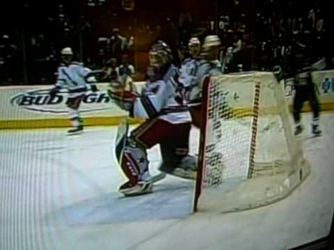 crosby backhand on Lundquist 1/28/09