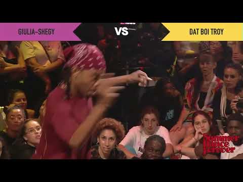 Giulia Shegy vs Dat Boi Troy | Top 24 | House Dance Forever battles 2022