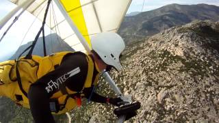 preview picture of video 'Ala Delta - Vuelo en Pedro Bernardo - Hang gliding'