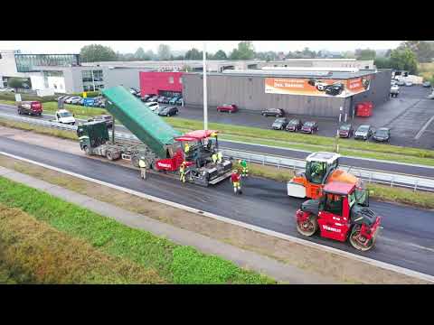 Asfaltwerken eigen machines R32 Ardooie - Verhelst Aannemingen