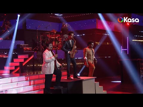 En Kadhale | Mano | Haricharan | A R Rahman Live In Concert