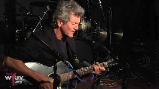 Rodney Crowell and Mary Karr - &quot;I&#39;m a Mess&quot; (Live at WFUV)