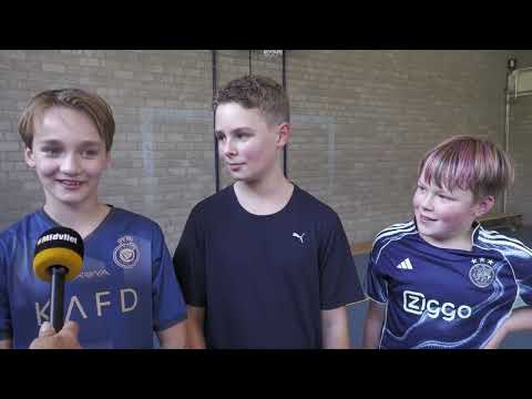 Trefbal georganiseerd door SenW in de sporthal van Basisschool De Parachute