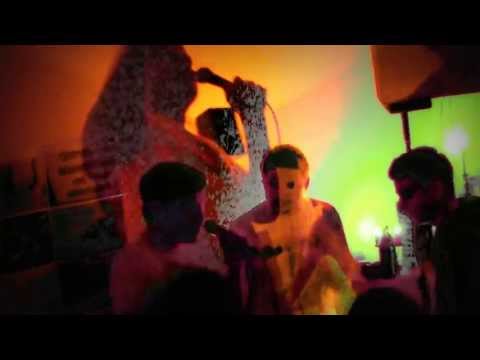 SYNALCO - Nick mit dem Kopf (für "Liebe statt Luxus")