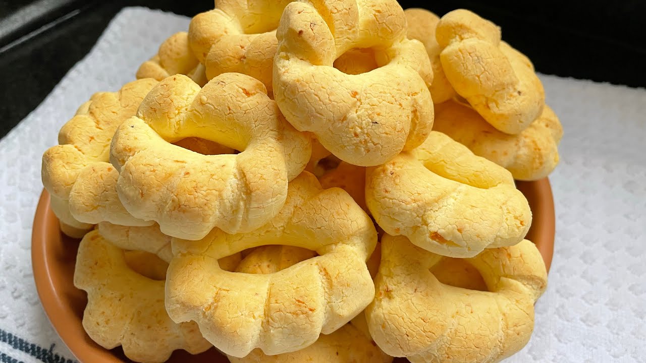 Biscoito de Queijo com Creme de Leite: Receita Simples que Todo Mundo Ama!