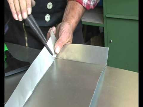 Quetschfalzeisen / Squeezing folding plier 01130000 von FREUND