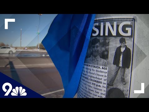 犯罪研究室はギャノン・スタウチの家に戻ってきた (Crime lab returns to home of Gannon Stauch)