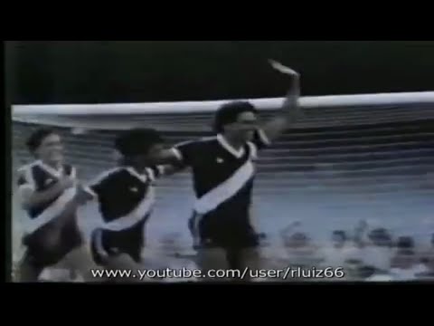 Gol Roberto Dinamite contra Internacional - 1980