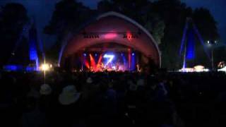Zuton Fever // The Zutons // Kendal Calling 2009