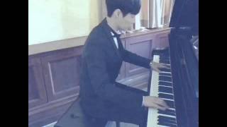 [张艺兴] Yixing Weibo post...Playing the Piano ^_^ 엑소 레이 EXO Lay