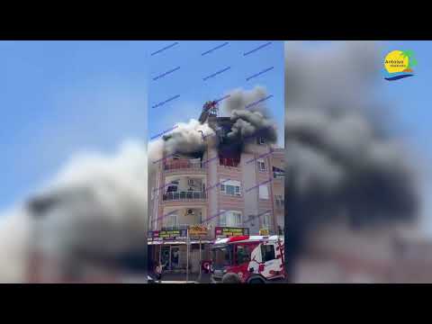 Antalya'da feci yangın kamerada: Çığlıklarla yardım istedi!