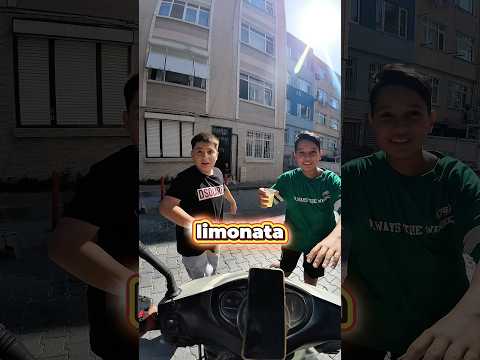 Limonatacı çocuklar önümü kesti #kurye #motovlo #motovlog #motovolgger #smartphone #funny