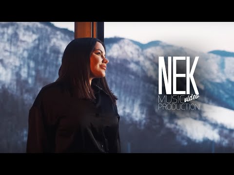 Carmen de la Salciua - Eu fug de inimioara mea [Manele Noi] 2023 ft. Blaga de la Oradea