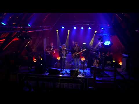 The 7`th Street Band - Johnny`s Song