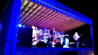 Johnny Cooper - Crazy live at Boondocks