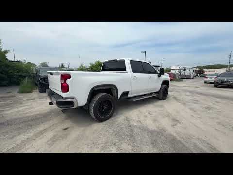 2023 Chevrolet Silverado 3500HD 4WD Crew Cab Standard Box LT in White for sale at Boyer Chrysler Dodge Jeep Ram Fiat Cobourg in Cobourg, ON