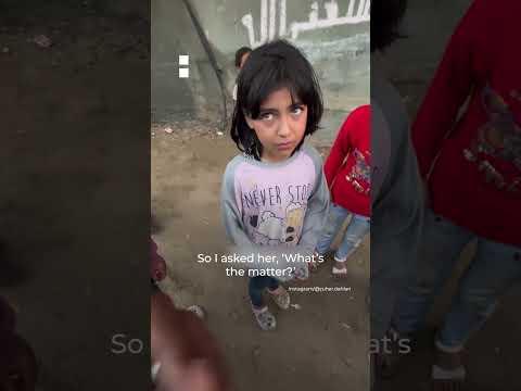 Gaza girl cries seeing journalist who resembles her father | AJ 