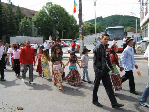 Maial-Nasaud 09. Defilarea