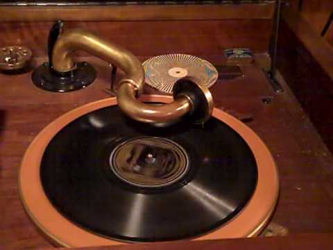 Ray Miller - Let It Rain, Let It Pour - Roaring 20's.MP4