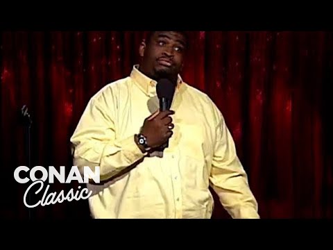 帕特里斯-奧尼爾是披頭士的祕密粉絲--"深夜與柯南-奧布萊恩"。 (Patrice O'Neal Is A Secret Beatles Fan - "Late Night With Conan O'Brien")