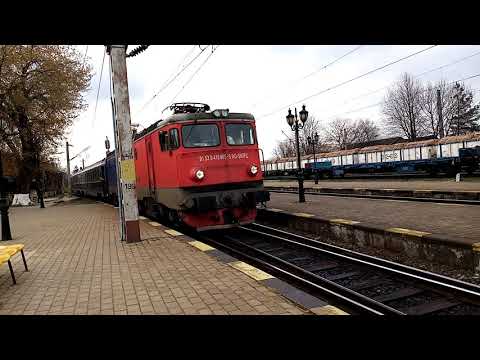EA1 465 garează Trenul R5703 Suceava-Ilva Mică 18.04.2021