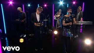Alphabeat - Hole In My Heart (Live 4Music Session, 2009)