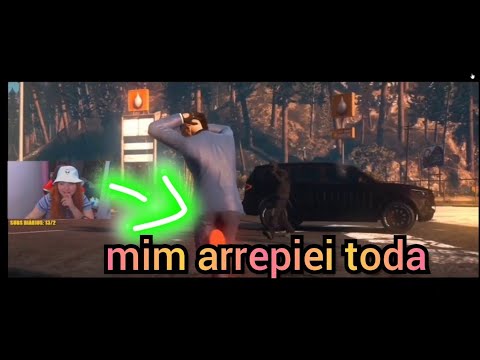 LIVIA REAGINDO A Piu trap- LEEN BACK ft- AKST