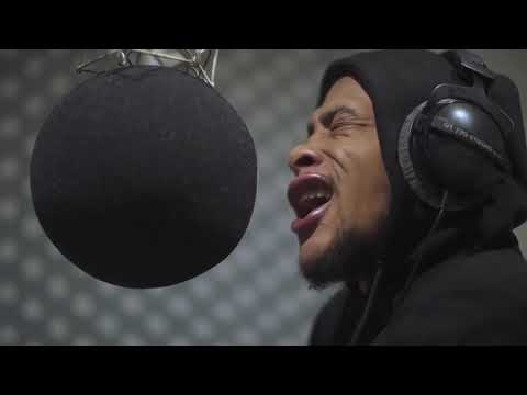 Mike Raw “Find Myself”(In Studio Video)