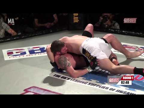 Oliver Dillon vs Mitchell Head - Contenders Norwich #10