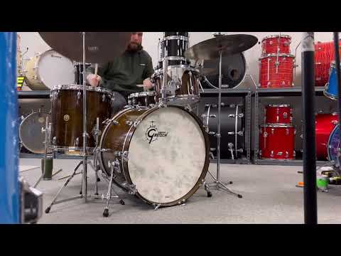 Gretsch USA Custom Antique Maple Gloss Drum Set