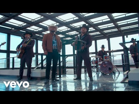 La Nueva Estrategia, La Energia Norteña - Aquí Me Tiene