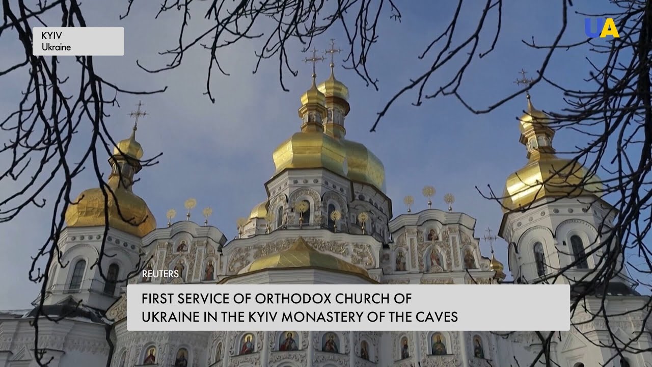 UCRAINA. OLEXANDR TKACHENKO  SFRATTA I MONACI ORTODOSSI DA KIEV.