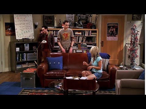 PENNY se sienta en el ASIENTO DE SHELDON por PRIMERA VEZ - TBBT (T01E01) (LATINO)