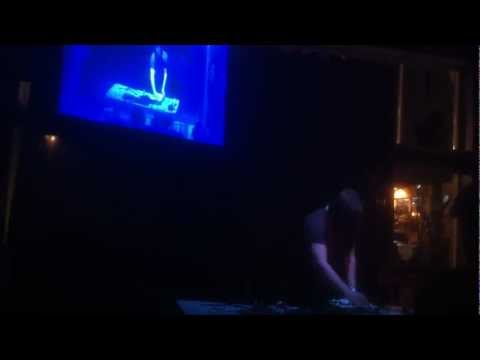 Mechlo - Rawrgasm @ 02/2012 Porkland Chiptune Showcase