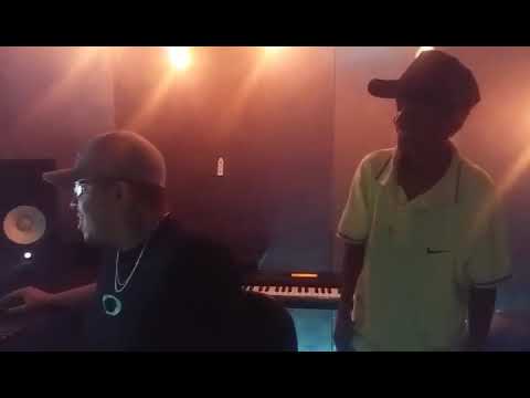 Mc Aely Olha Ai Minha Mãe ( Dj Ck ) Musica Nova 2018