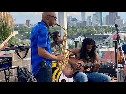 Hey Girl- Elyjah Tribe feat. Myron Hendley (Filmed and Edited by Nick Shandalow of SouthPawFilms)