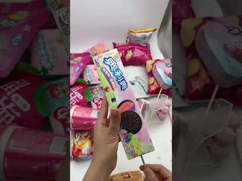 snack gift basket gift box DIY tutorial