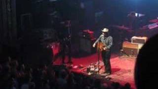 Wilco - A Shot In The Arm (live)