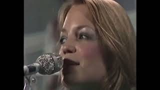 Tom Tom Club - Genius Of Love (Live 1982)