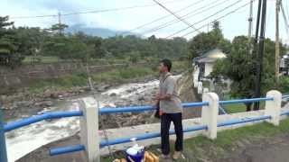 preview picture of video 'Bendungan Katulampa - Waterstation Bogor'