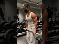 筋トレ「腕を5年間鍛えた続けた結果...」#shorts