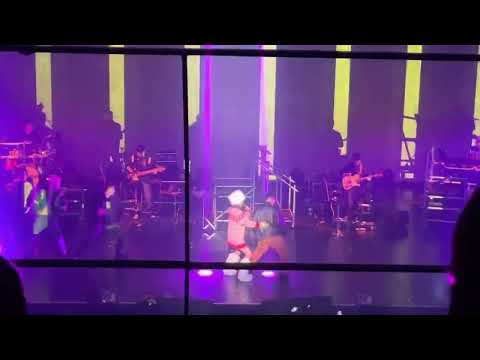 비비 (BIBI) - The Weekend (221228 와주시면 안될까요?)